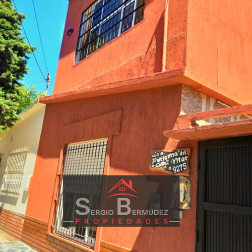 Calle 2 N° 9275/ Excelente Zona !!! 200 M De La Playa !!!