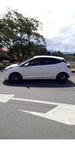 Hyundai HB20 1.4 Advance
