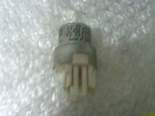 Relay Toyota Redondo 4 Patas Toyota 9098702004 Denso 10$