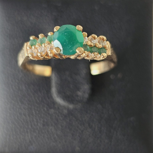 Anillo Oro 18k Corona Verde Blanca Talla 16 Pesa 2.8 Grs