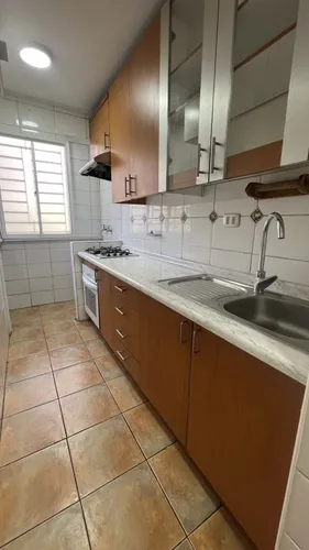 Stgo. Dp 70m2 - 2 D 2 Bñ 1 Bx Y 1 Bd Sta. Victoria Con Lira