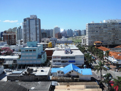 Venta Peninsula 2 Dormitorios- Ref: 2780