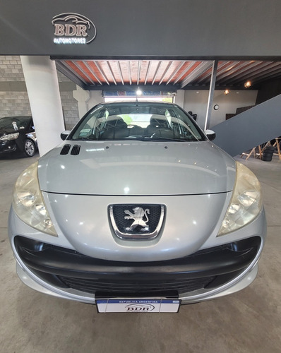 Imagen 13 de 17 de Impecable Peugeot 207 Compact Xs 1.9d Año 2009 Con 141.000km