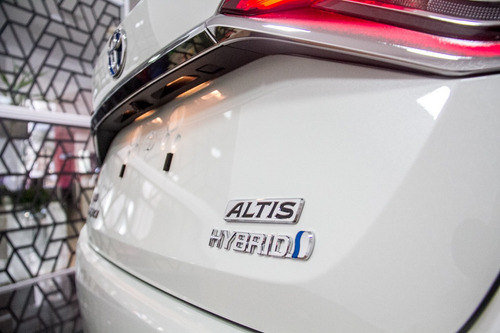 Toyota Corolla 1.8 Vvt-i Hybrid Flex Altis Cvt