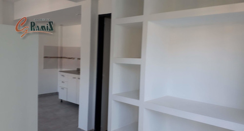 Imagen 7 de 8 de Departamento En Venta, Con Cochera Viamonte 3100 Castelar