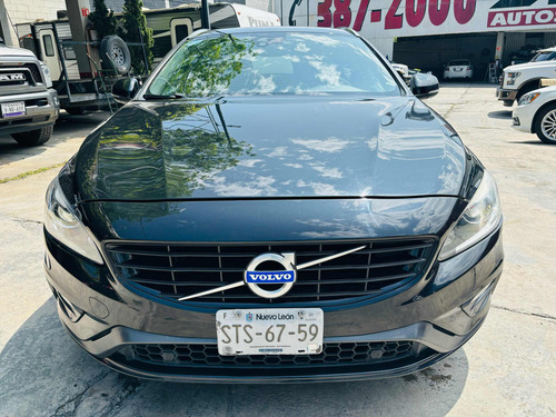Volvo V60 2016 R Design T4