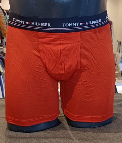 Boxer Tommy Hilfiger 3 Pzs. Mod. 7106320004 Colores Varios
