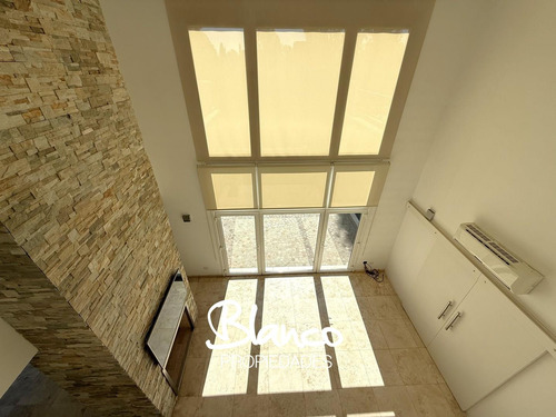 Casa En Venta En La Lomada, Pilar, G.b.a. Zona Norte