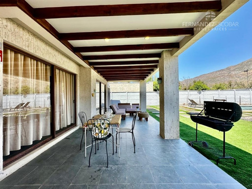 Rinconada - Vende Casa Dos Pisos 3d 3b Piscina - Cond. Cumbr