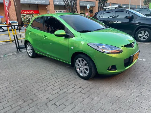 Mazda 2 Aa