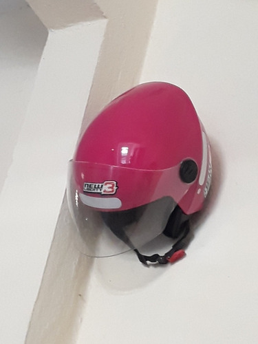 Imagem 1 de 1 de Capacete