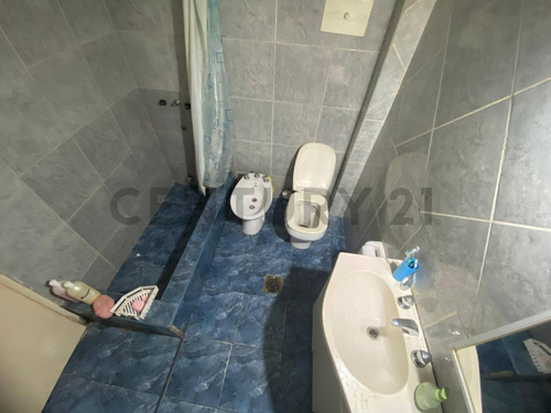 Venta Ph 2 Dormitorios Barrio Azcuénaga