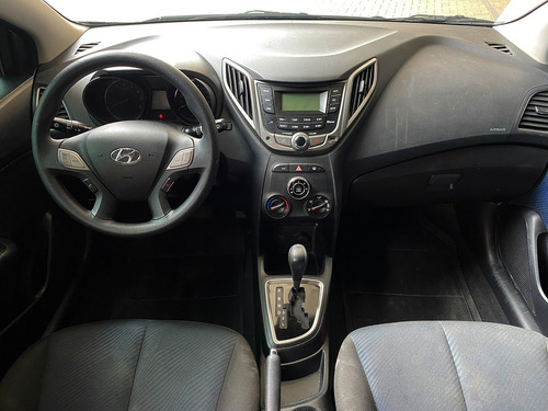 Imagem 7 de 8 de Hyundai Hb20 1.6 C. Style/c. Plus Automático 2013/2013