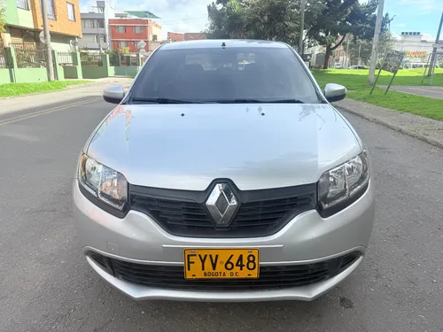 Renault Logan 1.6 Expression / Life +