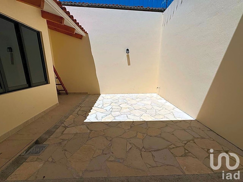 Venta Casa 4 Ambientes Bismark