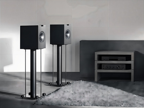 Alto-falante de prateleira Kef Q150 Black (par)