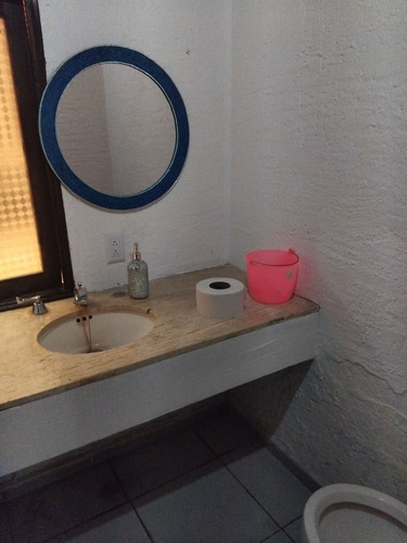 Venta De Casa En Jardines De Aragon