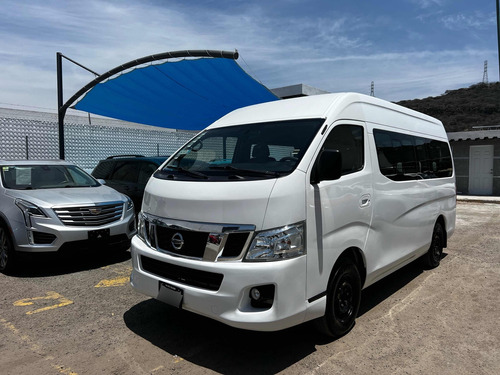 Nissan Urvan 2.5 15 Pas Amplia Pack Seguridad Mt