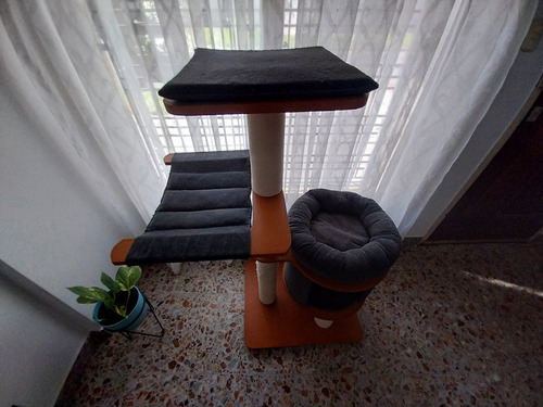 Rascador Totem Gato 3 Pisos - Usado Gris
