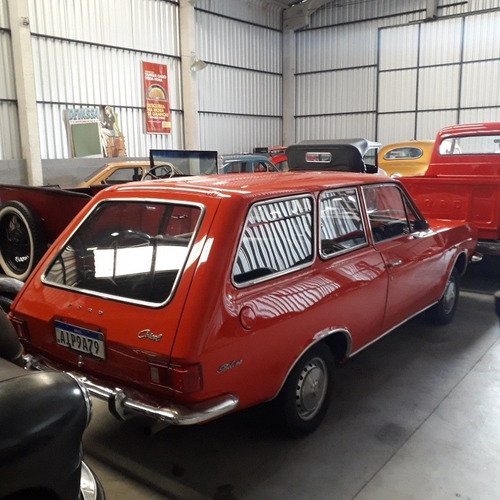 Imagem 4 de 7 de Ford Belina