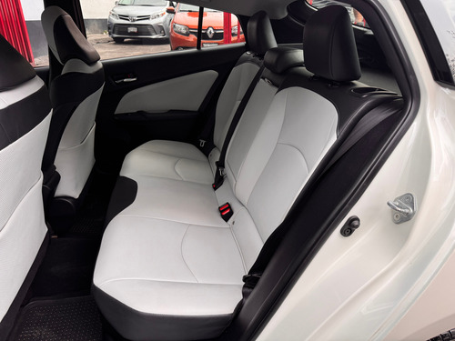 Toyota Prius 1.8 Premium Cvt