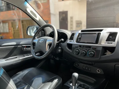 Toyota Fortuner 2.7l 4x2