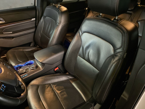 Imagen 13 de 25 de Ford Explorer