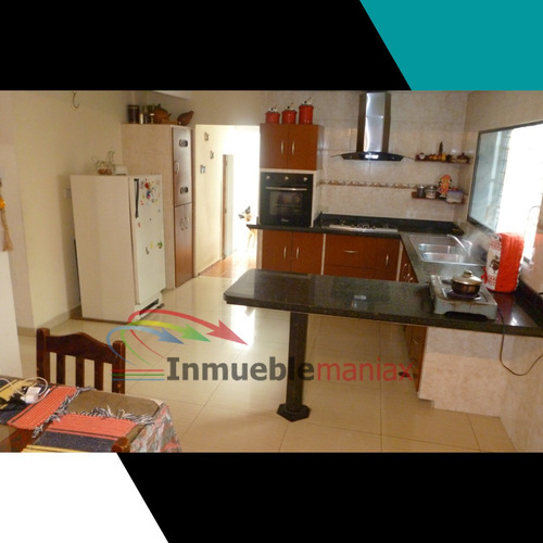 Imagen 5 de 8 de Casas En Venta