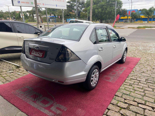 Imagem 9 de 9 de Ford Fiesta 1.6 Rocam Se Sedan 8v Flex 4p Manual