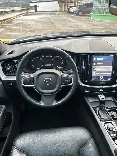 Volvo XC60 2.0 T5 Awd Momentum