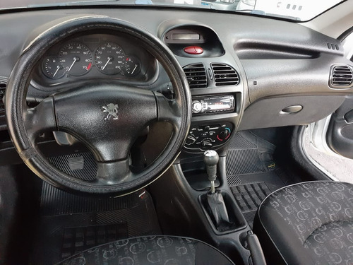 Imagem 12 de 12 de Pegeout 206 Sw1.4 4p Flex Presence 2008