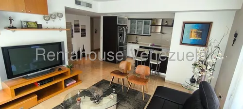 En Venta Hermoso Apartamento En Campo Alegre. Mls 25-13510. Mjs.