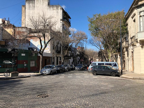 Imagen 7 de 8 de Local - Constitución