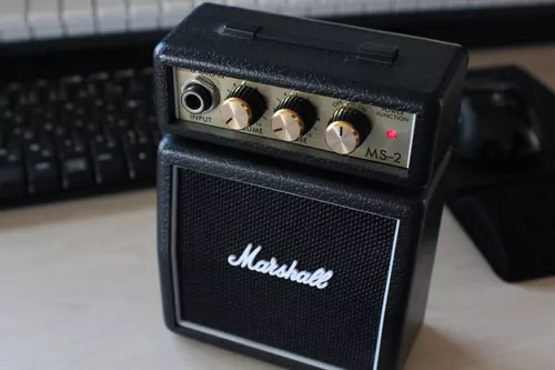 🥇 Mini Amplificador de Guitarra Marshall MS4ZW-E en Perú | Latin Music