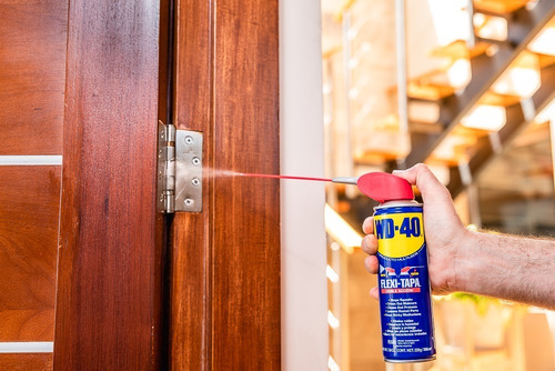 Imagen 3 de 6 de Wd-40® -lubricante Multiuso En Aerosol Flexitapa - 220g
