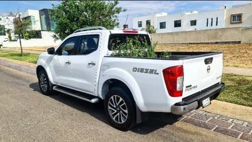 Imagen 4 de 14 de Nissan Np300 Frontier 2020 2.5 Le Diesel Aa 4x4 At
