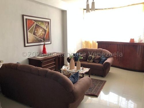 Venta Edificio Comercial 5 De Julio Mls #24-23136 P. Silva