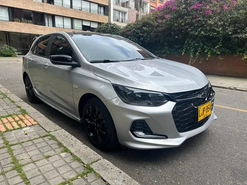 Chevrolet Onix 1.0T Rs Mt
