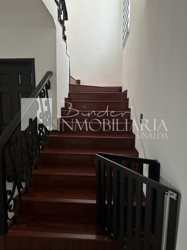Casa En Residencial Privado, Col. Scally, Los Mochis Sinaloa