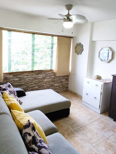 Imagen 9 de 12 de Apartamento En Alquiler En Macuto
