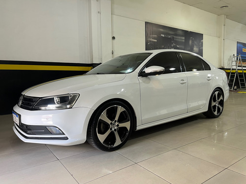 Volkswagen Vento 1.4 Comfortline 150cv At