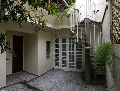 Imagem 22 de 25 de Sobrado Comercial De 300m² Com 5 Salas, 4 Banheiros E 2 Vagas De Garagem - Moema - Ca1045