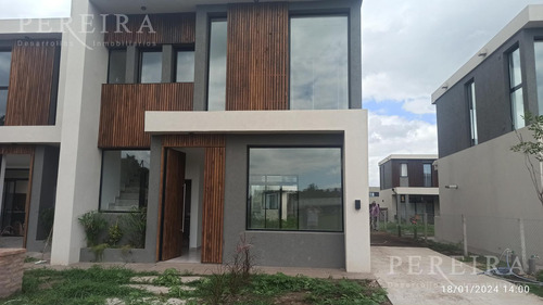 Casa 3 Dorm. A Estrenar Barrio Privado El Aljibe De Manzanares  Lote 18pilar