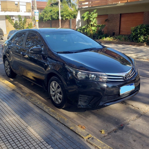 Toyota Corolla Xli 1.8 6m/t