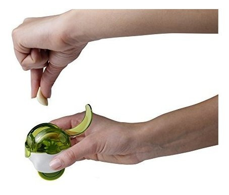 Imagen 2 de 2 de Picador De Ajo Garliczoom, Pequeño, Rúcula