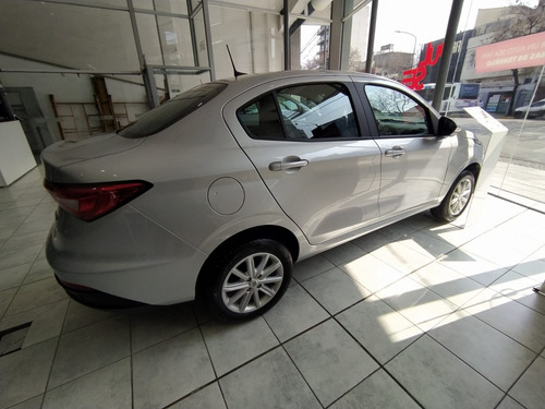 Imagen 2 de 24 de Cronos Drive Cvt 1.3 Tr3