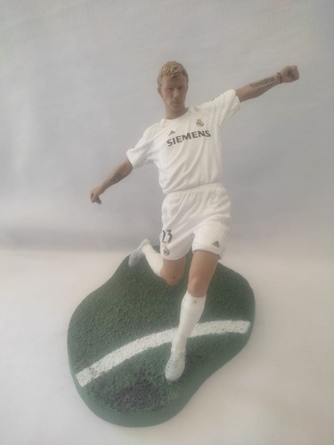 Imagen 4 de 5 de David Beckham, Real Madrid, 23 Ft Champs Futbol Soccer