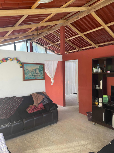 Se Vende Terreno De 2450 Metros Y Construcc En Zacatlán Pueb