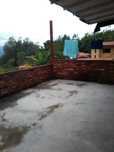 Imagen 18 de 20 de En Venta Acogedora Casa, El Valle Sector Las Cuadras. Mérida