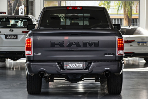 Ram 1500 Slt 5.7 Night Edition Laramie 4x4 At8 2023